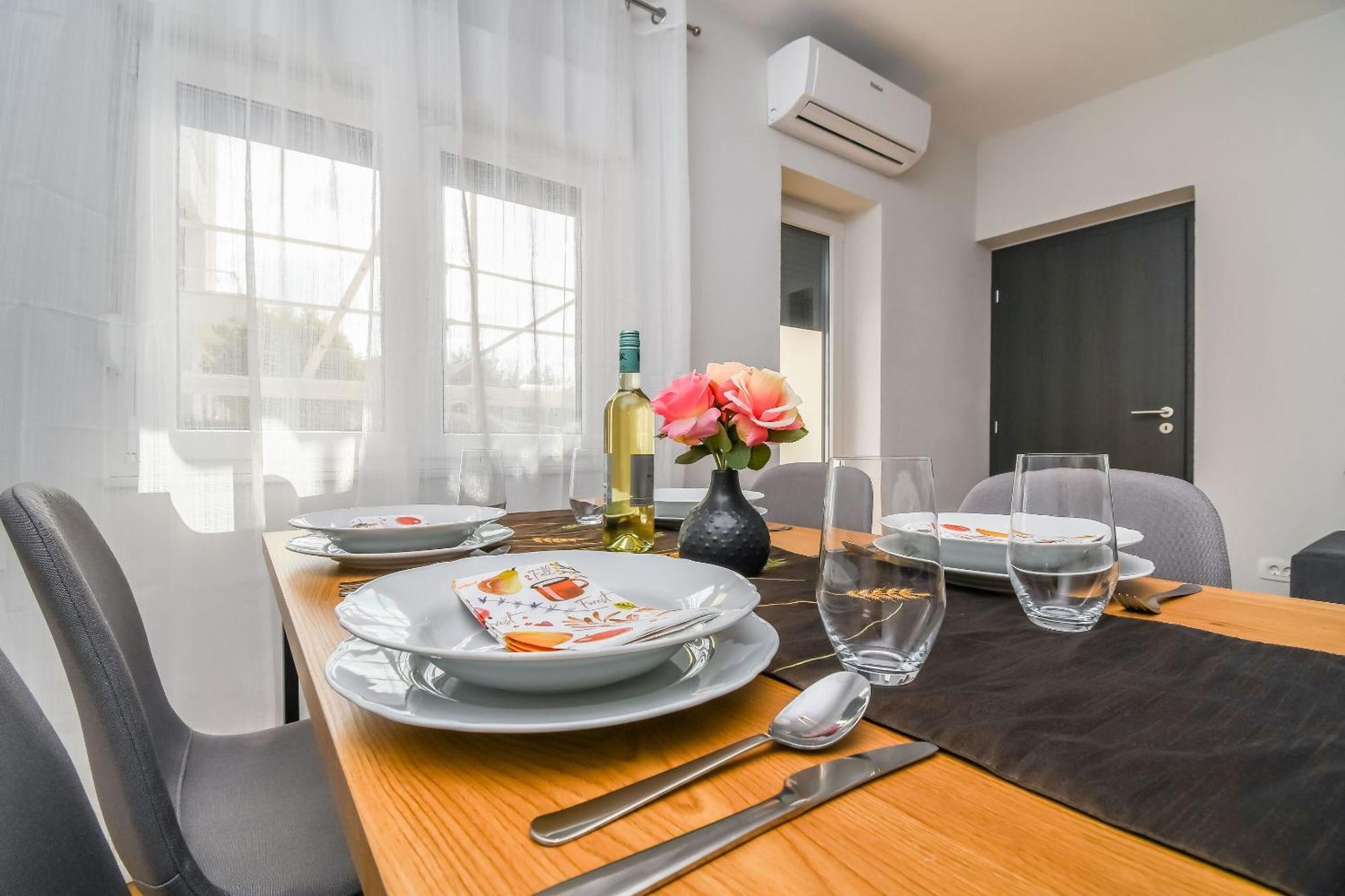 Apartments Neli Trogir Dış mekan fotoğraf